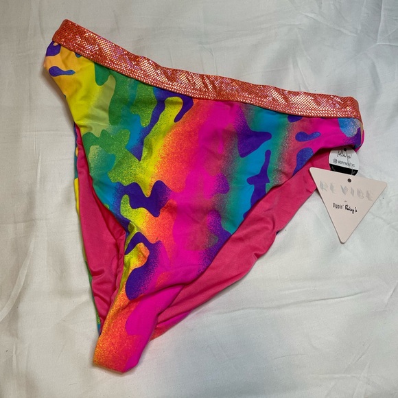 NWT Dippin’ Daisy’s Revibe Ultra Bottom Size Large - Picture 4 of 9